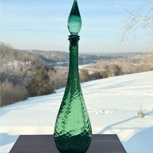 Genie Italian Green Glass Art Vase